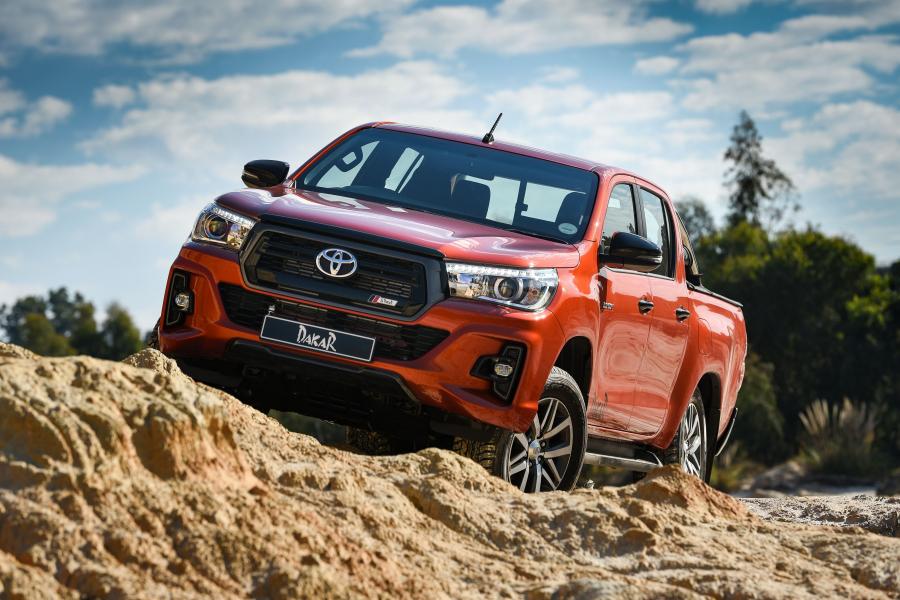  Toyota Hilux Dakar Double Cab 2018 года  (ZA) (фото 26 из 40)